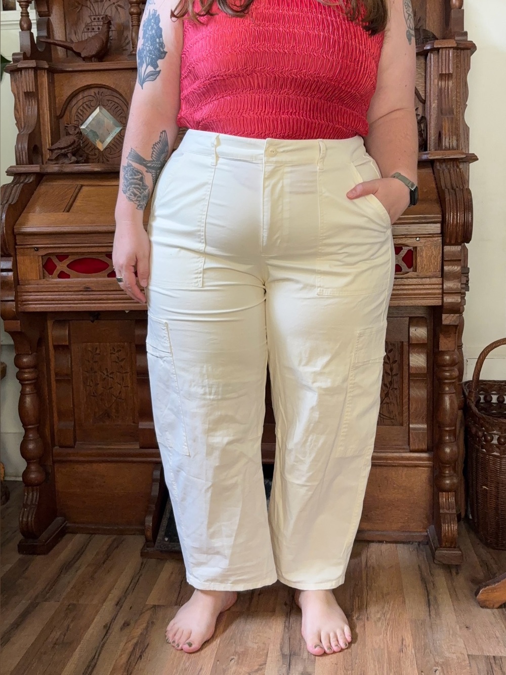Adorable Cream Barrel Cargo Pants
